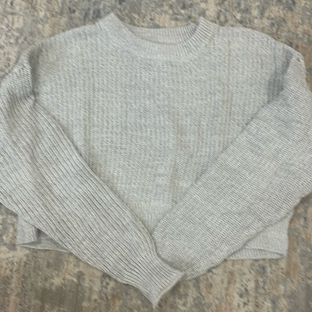 Cute cropped grey sweater from Aeropostale